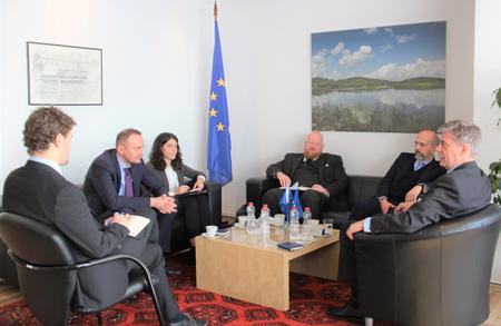 2. NATO Head of Operations and Missions meets with EULEX leadership
