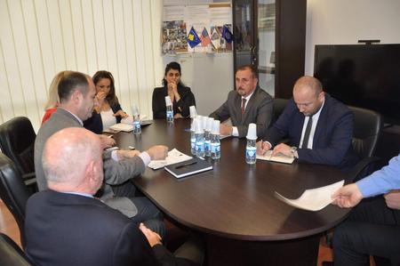 2. EULEX IBM Advisor and Minister of Internal Affairs briefed at the National Centre for Border Management