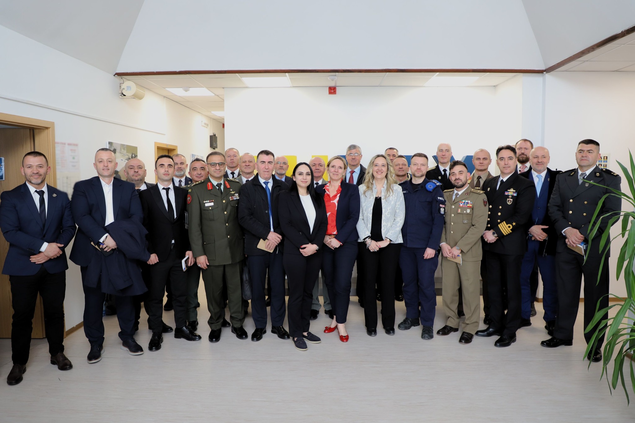 EULEX Hosts Participants from the Senior Course on Security and Defence Studies of the Albanian College of Defence and Security