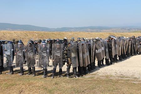 3. EULEX takes part in joint crowd-and-riot-control exercise with KP and KFOR