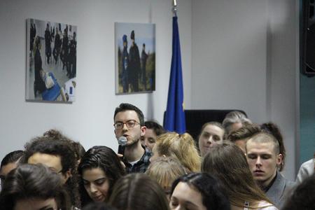 7. EULEX hosts visit from human rights master students
