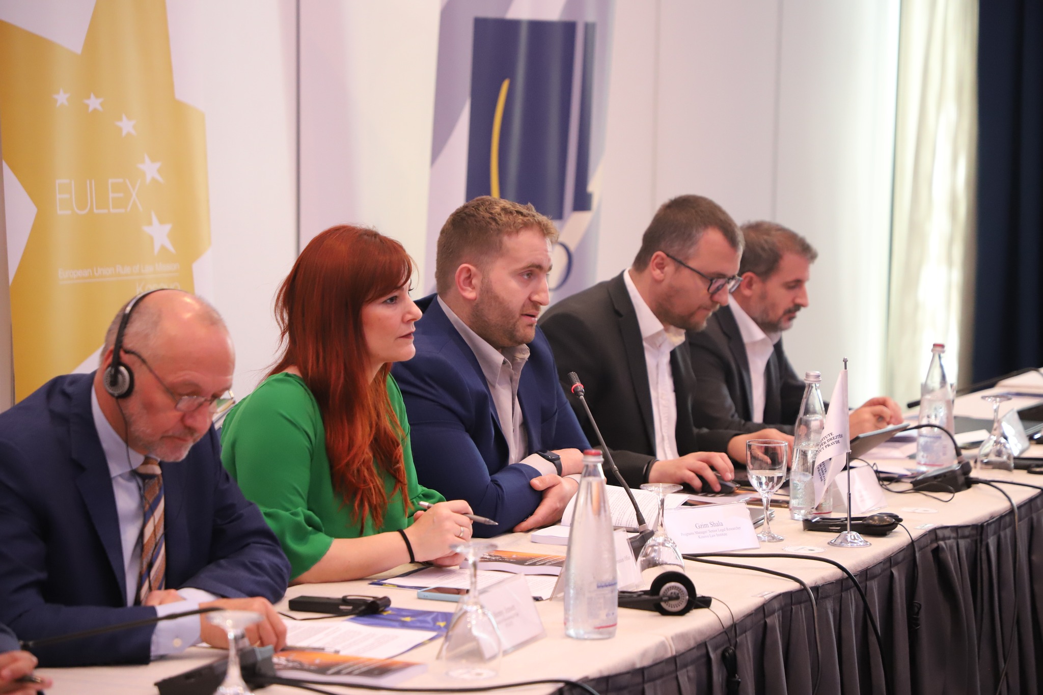 EULEX-i dhe Instituti i Kosovës për Drejtësi prezantojnë raportin e tretë të monitorimit të seancave dëgjimore nga qytetarët  