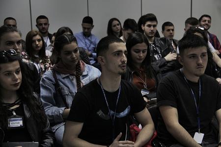 5. Studentë nga Gjilani u pritën në EULEX