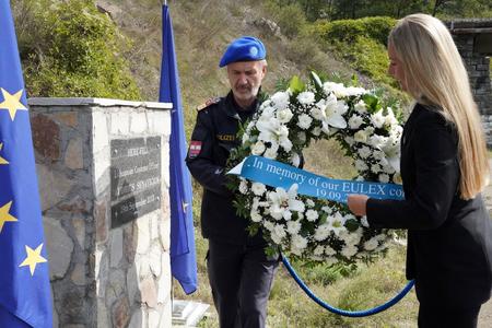 EULEX and Kosovo Police honor the memory of Audrius Šenavičius on the 11th Anniversary of his Death