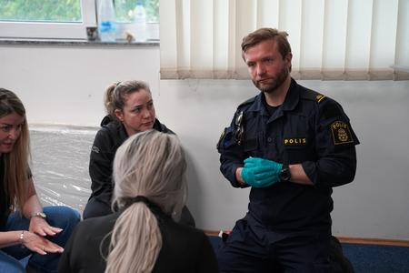 EULEX and Swedish Police experts help enhance life-saving skills for Kosovo Police officers