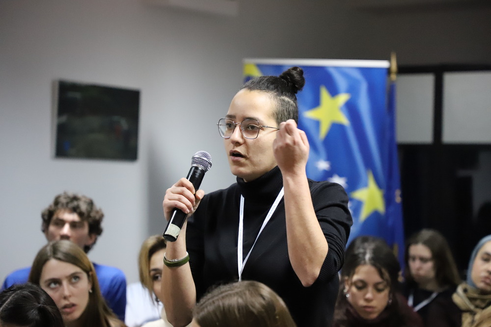 EULEX welcomes Master students from the Global Campus of Human Rights