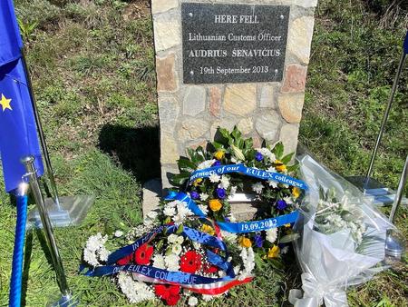 6. EULEX and Kosovo Police Pay Tribute to the Memory of Audrius Šenavicius, who Lost his Life in the Line of Duty