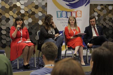 4. Konferenca YOUNG - Pikëpamjet e rinisë për të ardhmen e Kosovës 
