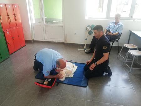 2. EULEX conducts medical training courses for Kosovo Correctional Service staff 