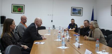 1. Një delegacion i policisë suedeze e vizitoi EULEX-in