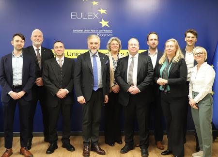 Delegacioni i policisë suedeze dhe holandeze vizitoi EULEX-in