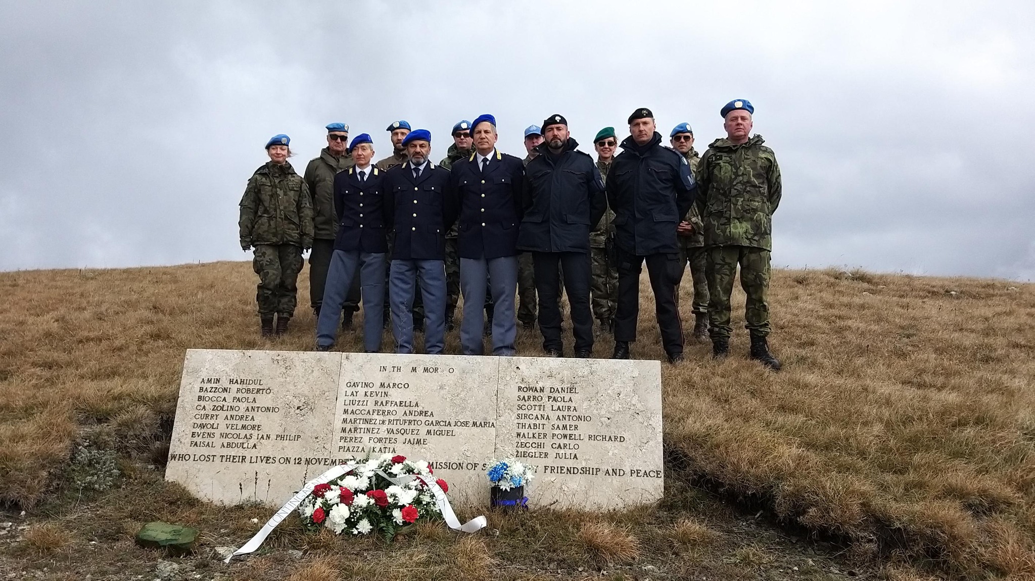 EULEX’s Italian Contingent Commemorates Victims of 1999 WFP-chartered Aircraft Crash