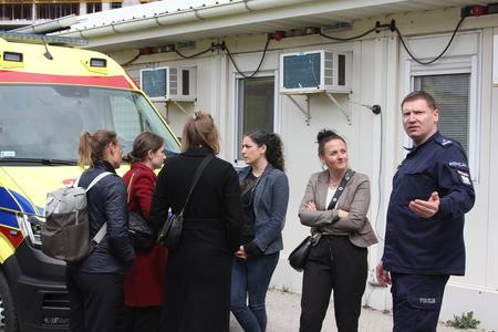 19. EULEX hosts a group of police officers from Germany