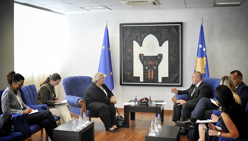 EULEX i gatshëm të mbështesë sundimin e ligjit në Kosovë – zj. Papadopoulou Kryeministrit të ri