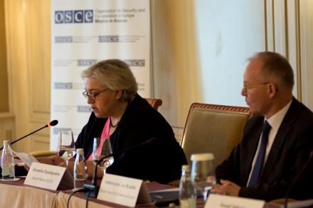 Justice Transparency Forum hosts session on Specialist Chambers with Kosovo media and civil society