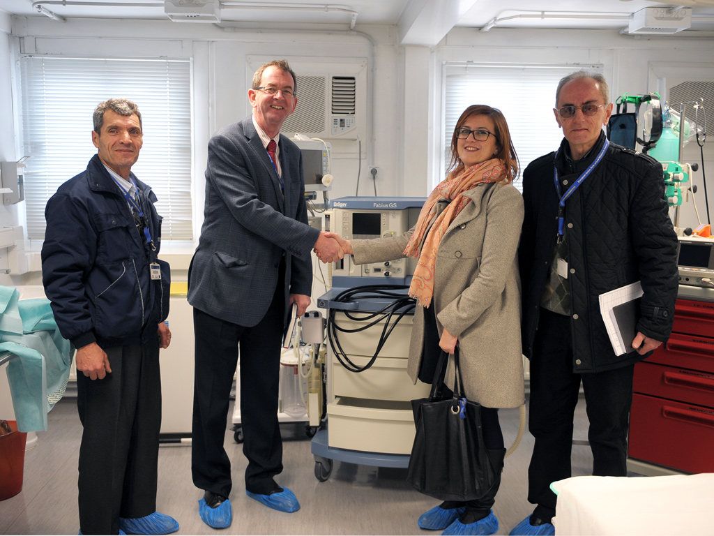 EULEX je donirao medicinsku opremu Univerzitetskom kliničkom centru u Prištini
