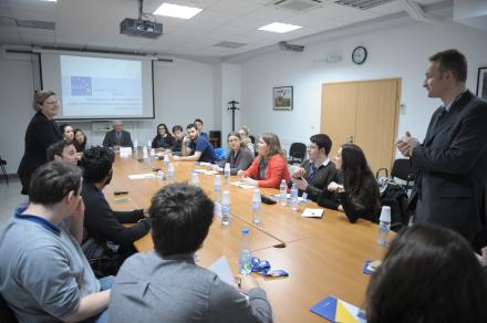 1. Student Visit to EULEX 
