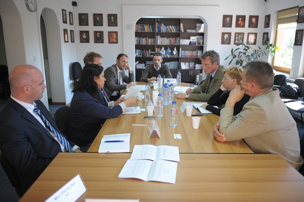 Working together on improving  Justice in Kosovo<br />   