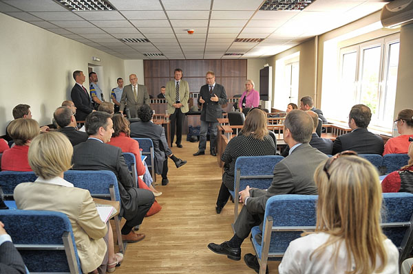 EU delegates visit Kosovo   