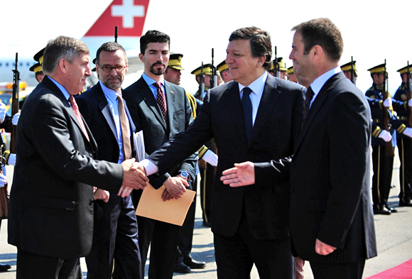 Jose Manuel Barroso visits Kosovo
