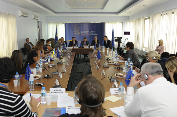 EULEX organizes roundtable on women and corruption